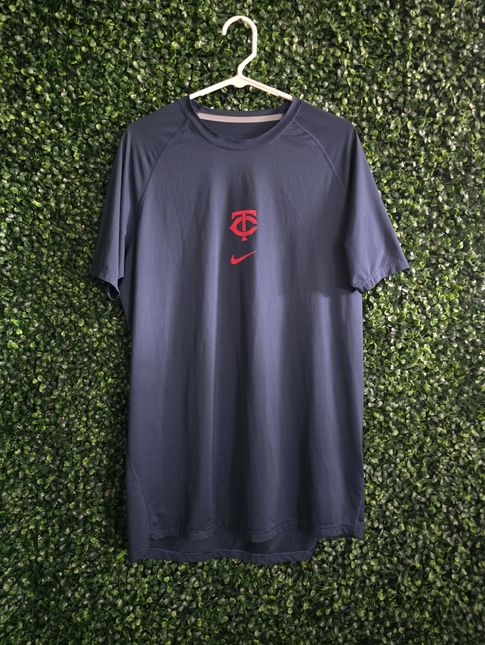 Nike Dri-Fit Men's Navy Minnesota Twins T-Shirt Size L